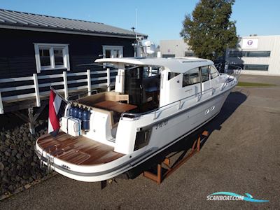 Nimbus 405 Coupe Motor boat 2022, with Volvo Penta engine, The Netherlands