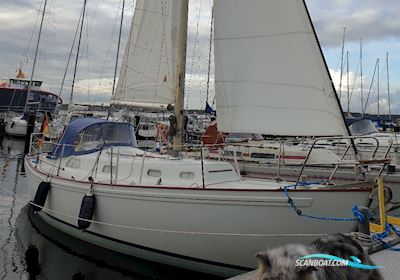 Rival 32 Sailing boat 1970, with Volvo Penta MD2030 engine, Germany