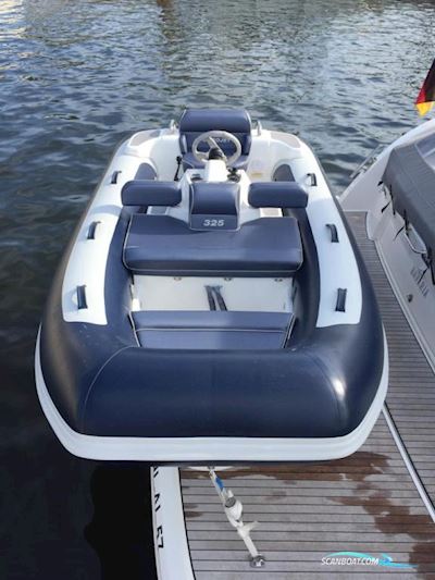 Williams Turbojet 325 Jettender, Schlauchboot, Jet Inflatable / Rib 2014, with Weber Mpe 750 engine, Germany