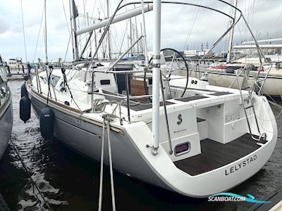 Beneteau Oceanis 37 Limited Edition Sailing boat 2013, with Yanmar engine, The Netherlands