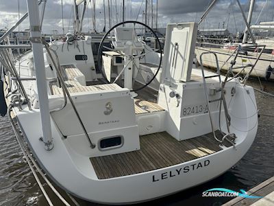 Beneteau Oceanis 37 Limited Edition Segelbåt 2013, med Yanmar motor, Holland