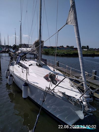 Jeanneau 37 Selection Sailing boat 1985, with Yanmar engine, The Netherlands