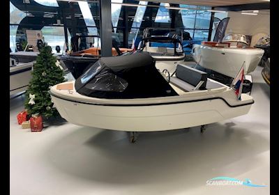 4-Family 515 Motor boat 2023, with Suzuki engine, The Netherlands