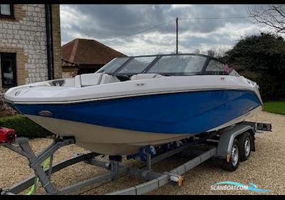 Scarab 195 Motorboot 2015, mit Rotax E-Tec motor, England