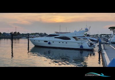 Ferretti 530 Fly Motor boat 2000, with Caterpillar 3196 engine, Italy