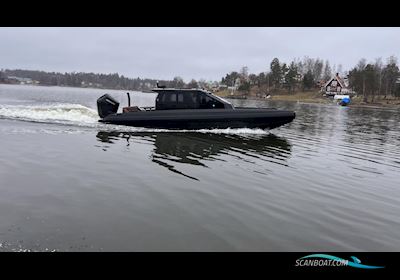 Iron 827 Coupe Motorbåd 2024, med Mercury 400 V10 Racing motor, Sverige
