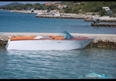 Runabout Liso Barca Motorbåt 2024, med Crusader motor, Holland