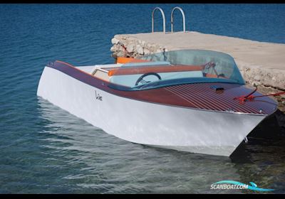 Runabout Liso Barca Motorbåt 2024, med Crusader motor, Holland
