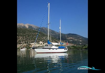 Oyster 39 Sailing boat 1979, with perkins 4-236 engine, Greece