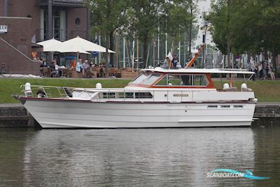 Lutje Motoryacht Motor boat 1975, with 2x Volvo Penta Tamd 70 B engine, The Netherlands