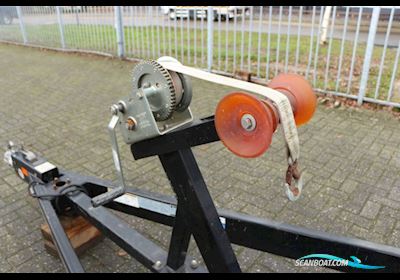 Stallingstrailer Heritage 2-Asser Stallingstrailer Zwart Coating Bootszubehör 2024, Niederlande