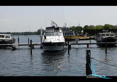 Cruisers Yachts 300 CXi Express Sailing boat 2007, with Volvo engine, The Netherlands