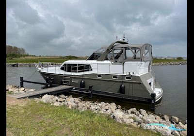 Nowee Novi 42 - Te Huur 2-8 Personen Motorboot 2001, mit Iveco motor, Niederlande