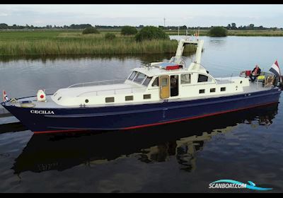 Traditional ex Patrouille Schip Ex beroepsschepen 1957, met Man motor, The Netherlands