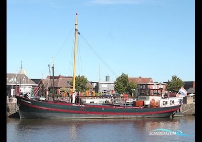 Zuiderzee Klipper Live a board / River boat 1912, with Scania engine, The Netherlands