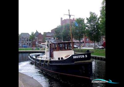 Barge Tug Bådtype ej oplyst 1905, med Bolnes motor, Holland