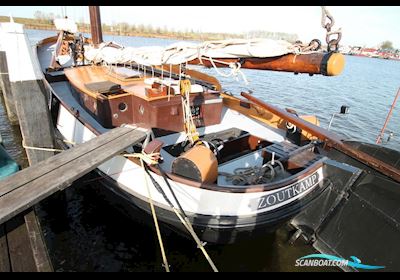 Barge Mussel Boat type not specified 1912, with Mercedes engine, The Netherlands