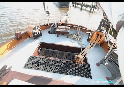 Barge Mussel Boat type not specified 1912, with Mercedes engine, The Netherlands
