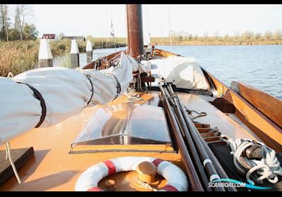 Barge Mussel Boat type not specified 1912, with Mercedes engine, The Netherlands