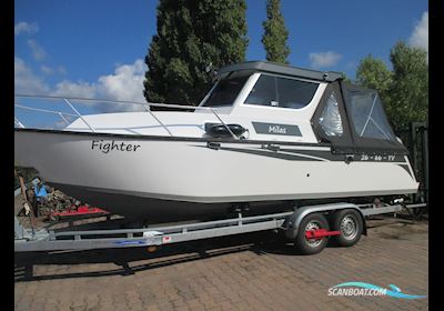 Fish Fighter Zelfbouw Motorbåt 2018, med Honda motor, Holland