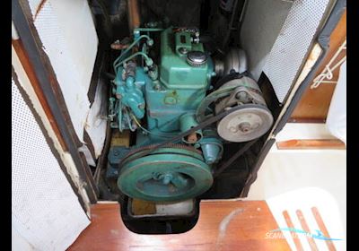 Halmatic 30 MK II Zeilboten 1984, met Volvo MD7B motor, United Kingdom