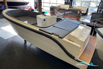Exquisite 620 Motorboot 2022, Niederlande