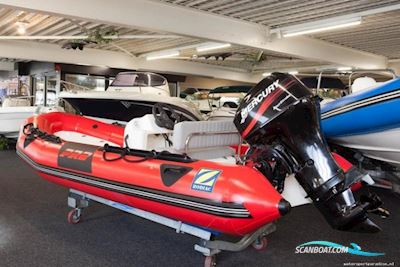 Zodiac Pro 7 Inflatable / Rib 2004, with 40 pk - 4 Stroke engine, The Netherlands