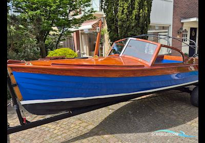 Electrolux 490 Motor boat 1900, with Suzuki engine, The Netherlands
