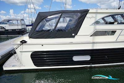 Newport Bass XL Hardtop Motorbåd 2017, Holland