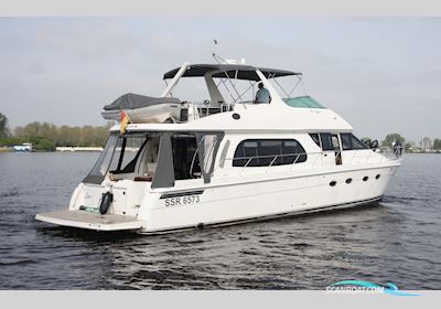 Carver 560 Voyager Motorboten 2004, met Volvo Penta motor, The Netherlands