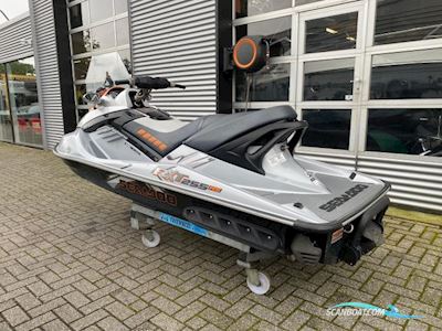 Sea-Doo RXT 255 RS Boat Equipment 2009, The Netherlands