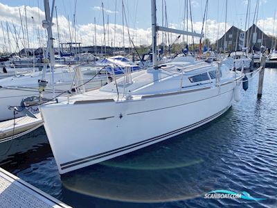 Jeanneau Sun Odyssey 30i Sailing boat 2012, with Yanmar engine, The Netherlands
