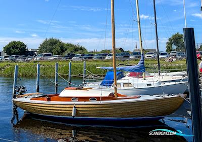 Nordisk Folkebåd Segelbåt 1963, med Mercury F5Mlh motor, Sverige