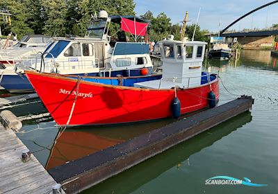 Island Plastics Motorboten 1990, met Mercedes Marine motor, Duitsland