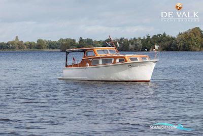 Feadship Akerboom Motorboat 1955, with Peugeot Idenor engine, The Netherlands