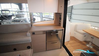 Prestige 420 Motorboat 2022, with Cummins Qsb engine, Denmark