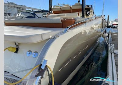 Invictus 370GT Motorbåd 2020, med Mercury motor, Portugal