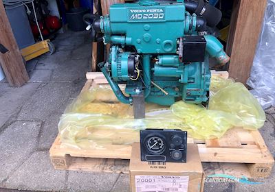 Used Volvo Penta MD2030 med S drev - motor defekt