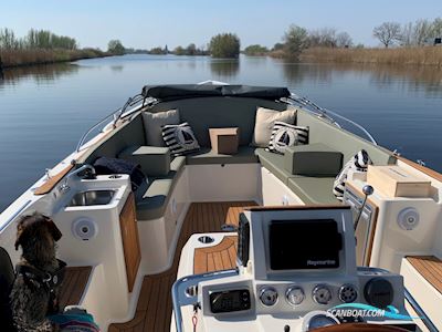 Intender Interboat 760 Special Edition Motorbåd 2015, Holland