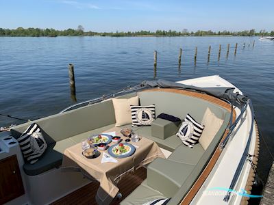 Intender Interboat 760 Special Edition Motorbåd 2015, Holland