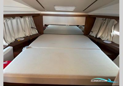 Jeanneau Leader 33 Motorboat 2020, with Volvo engine, Germany