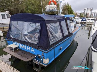 Cleopatra 850 Motorboten 1980, met Ford Transit 2.5 DI motor, United Kingdom