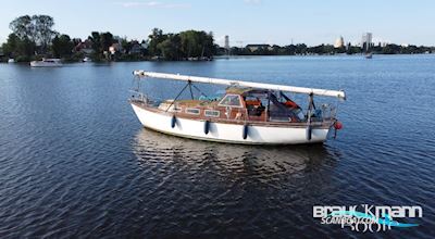 Vilm 1/36 Segelboot 1976, mit Volvo Penta motor, Deutschland