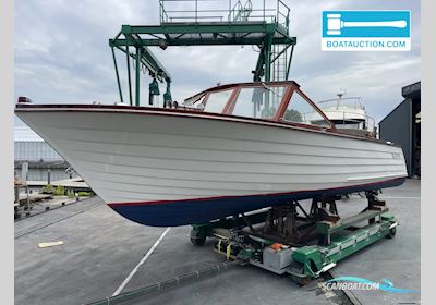 Cruisers Inc. Barnegat Motorboat 1967, with Mercruiser engine, The Netherlands