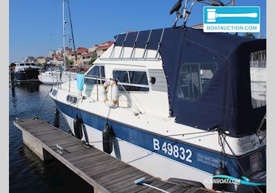 Sealine 305 Statesman Motorboat 1992, with Volvo Penta engine, The Netherlands