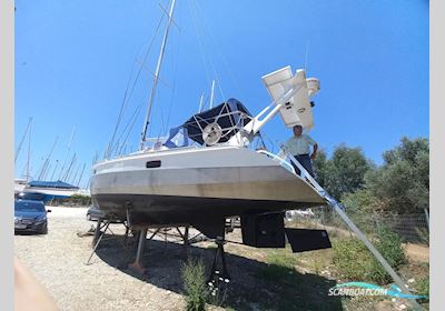 Ovni 345 Sailingboat 2006, with Nannia 3.30 engine, Greece