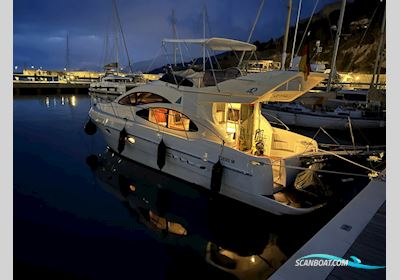 Azimut 42 Fly Motorboat 2004, with Caterpillar 3126 engine, France
