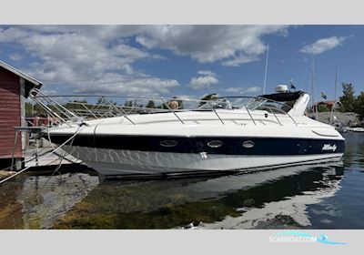 Windy 37 Grand Mistral Motorboot 2004, mit 2x Volvo Penta D6-310 motor, Sweden