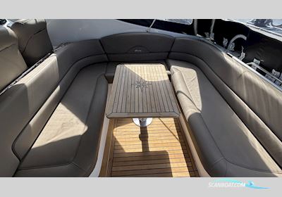 Windy 37 Grand Mistral Motorboot 2004, mit 2x Volvo Penta D6-310 motor, Sweden