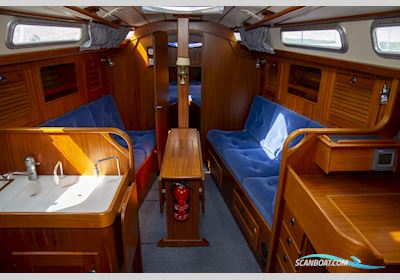 Hallberg-Rassy 31 Sejlbåd 2005, med Volvo Penta 2020  motor, Sverige